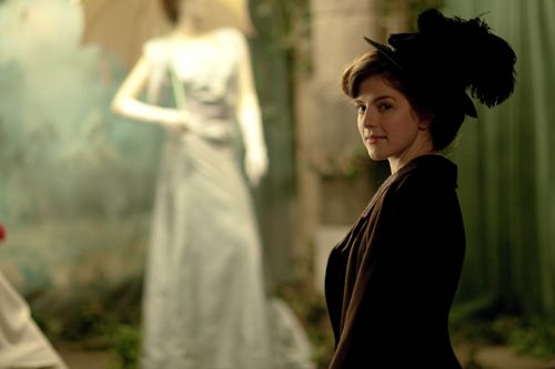 Aisling Loftus as Agnes Towler.