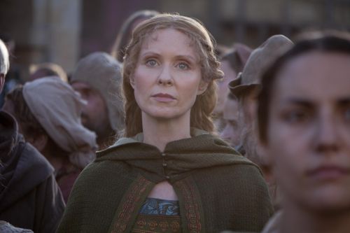 Cynthia Nixon as Petranilla.