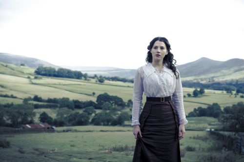 Charlie Murphy as Martha.