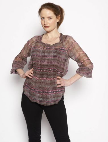 Zoe Telford as Michelle.