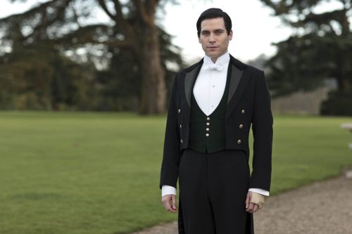 Rob James-Collier as Thomas Barrow.