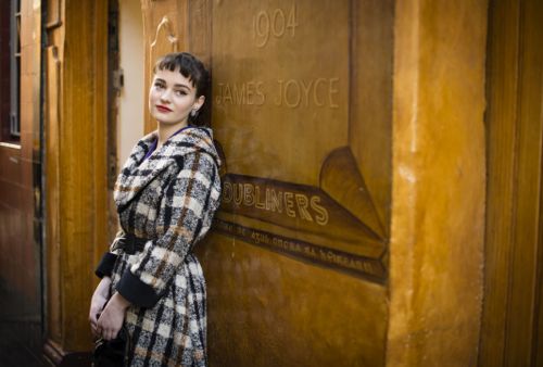 Aisling Franciosi as Phoebe.