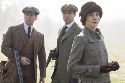 Tom Branson (Allen Leech), Lord Gillingham (Tom Cullen) and Lady Mary (Michelle Dockery).