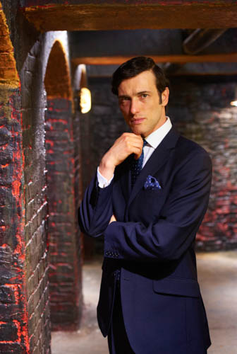 PLEASE CONTACT REX FEATURES FOR ALL ARCHIVED IMAGERY - 0207 278 7294 cmchugh@rexfeatures.com