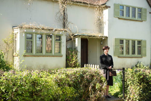 EMABARGOED_UNTIL_25TH_SEPTEMBER_GRANTCHESTER_EP1_26-18