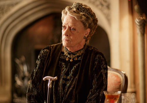 EMBARGOED_UNTIL_13TH_OCTOBER_DOWNTON_EP5_26-1