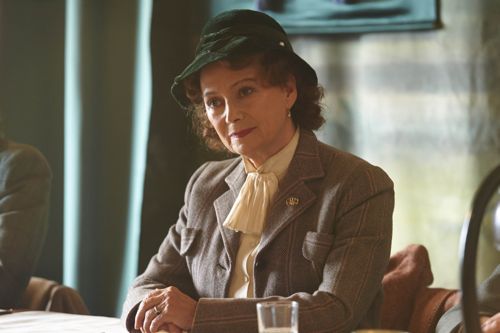 HOME_FIRES_EP1_06 500