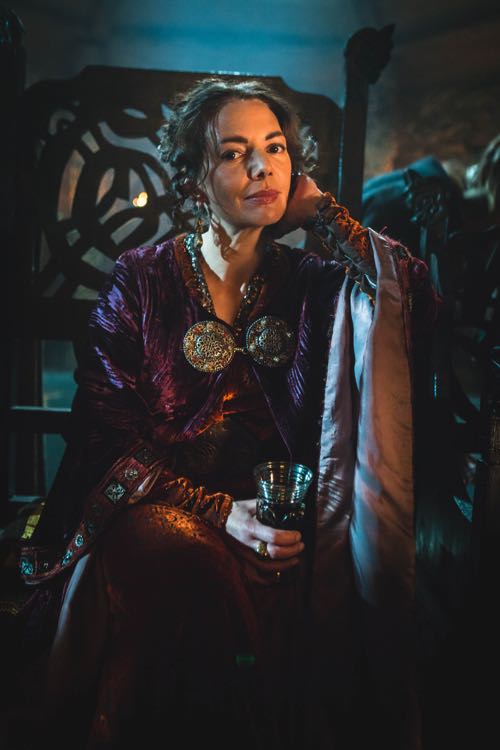 Joanne Whalley as Rheda.