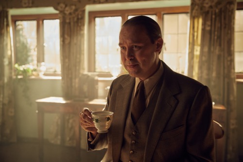 CHURCHILLS_SECRET_16