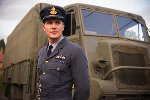 Mark Umbers as Nick Lucas. 