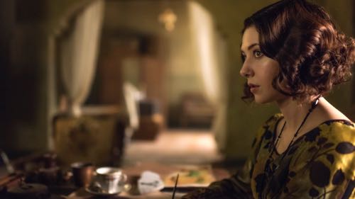 Catherine Steadman as Maggie Lewis.