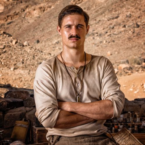 Max Irons as Howard Carter.